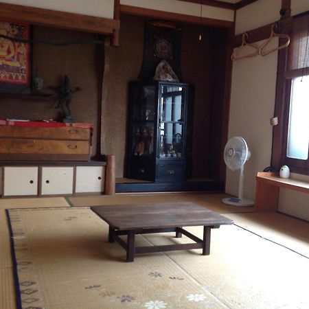 Buddha Guest House Tanabe Eksteriør billede